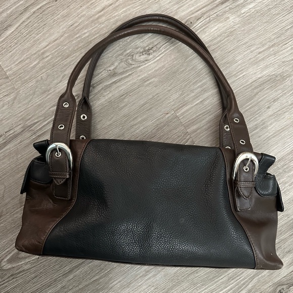Vintage Soprano Black & Brown Leather Shoulder Bag - Picture 1 of 9
